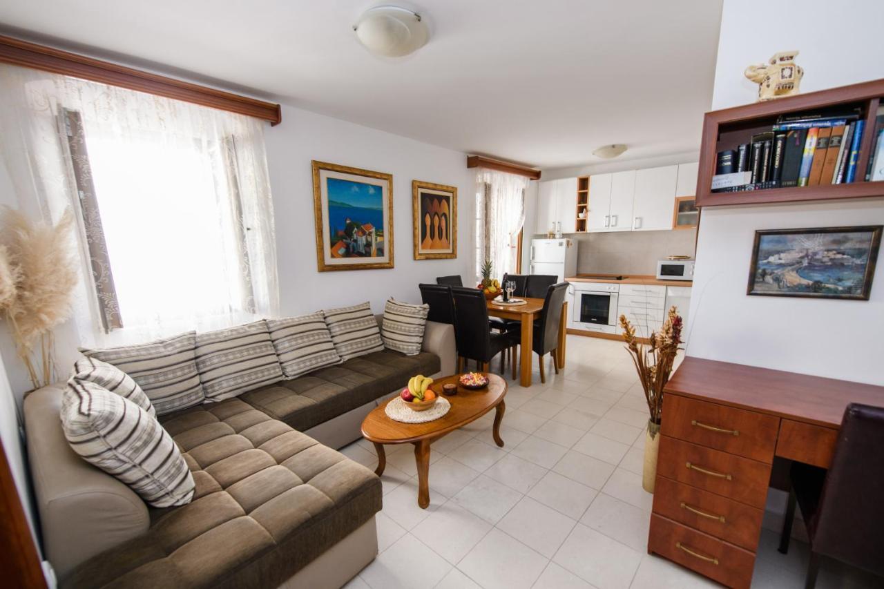 Apartment Marko Cattaro Esterno foto