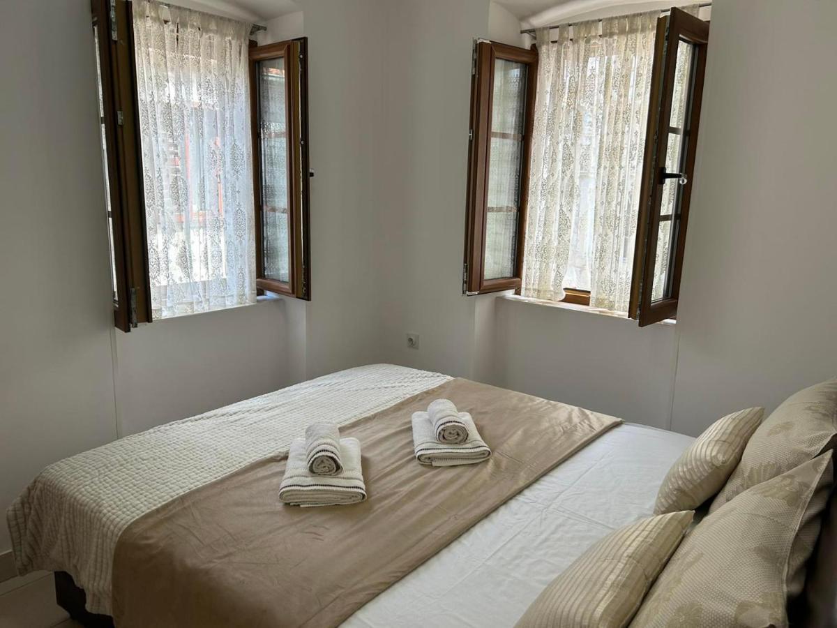 Apartment Marko Cattaro Esterno foto
